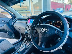 Toyota Kluger 2004 Black