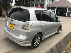 Toyota Corolla Spacio 2004 Silver