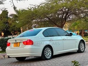 BMW 3 Series 2009 White