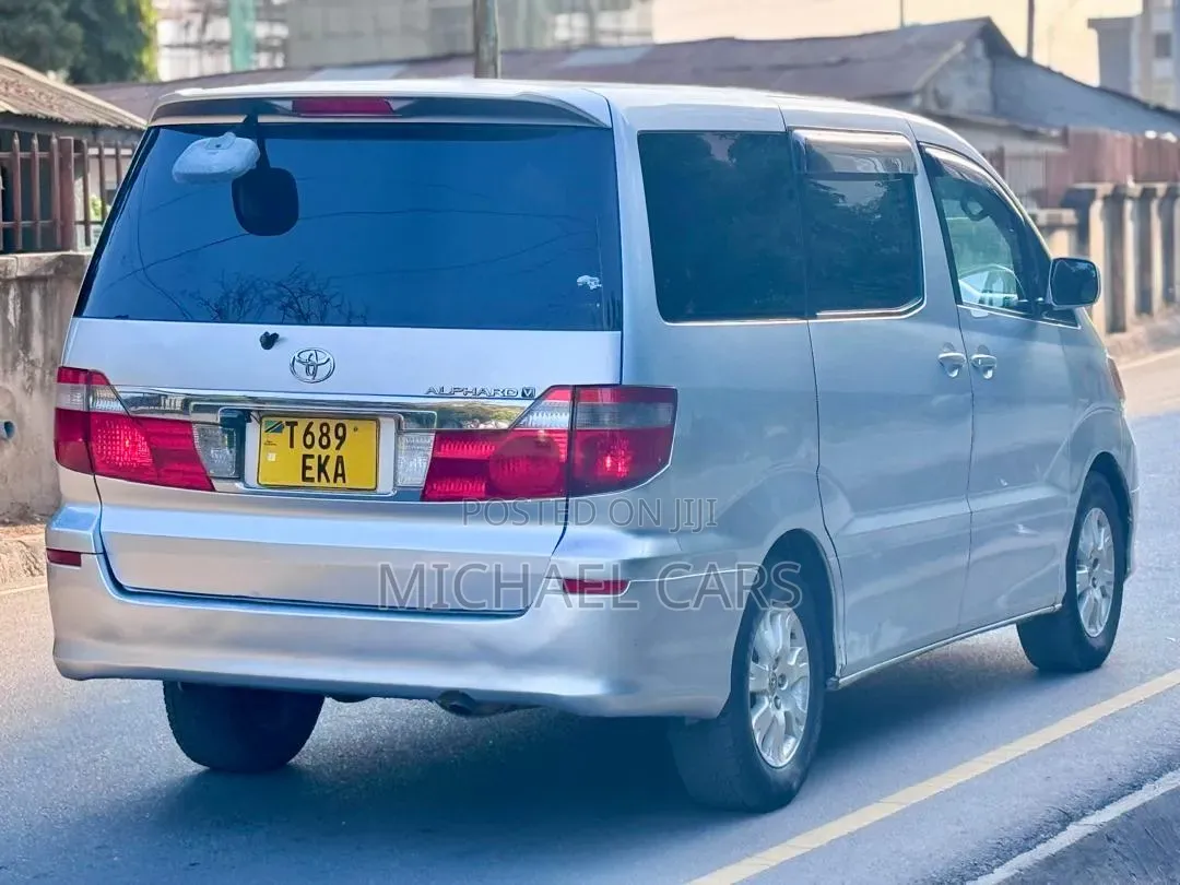 Toyota Alphard 2006 Silver