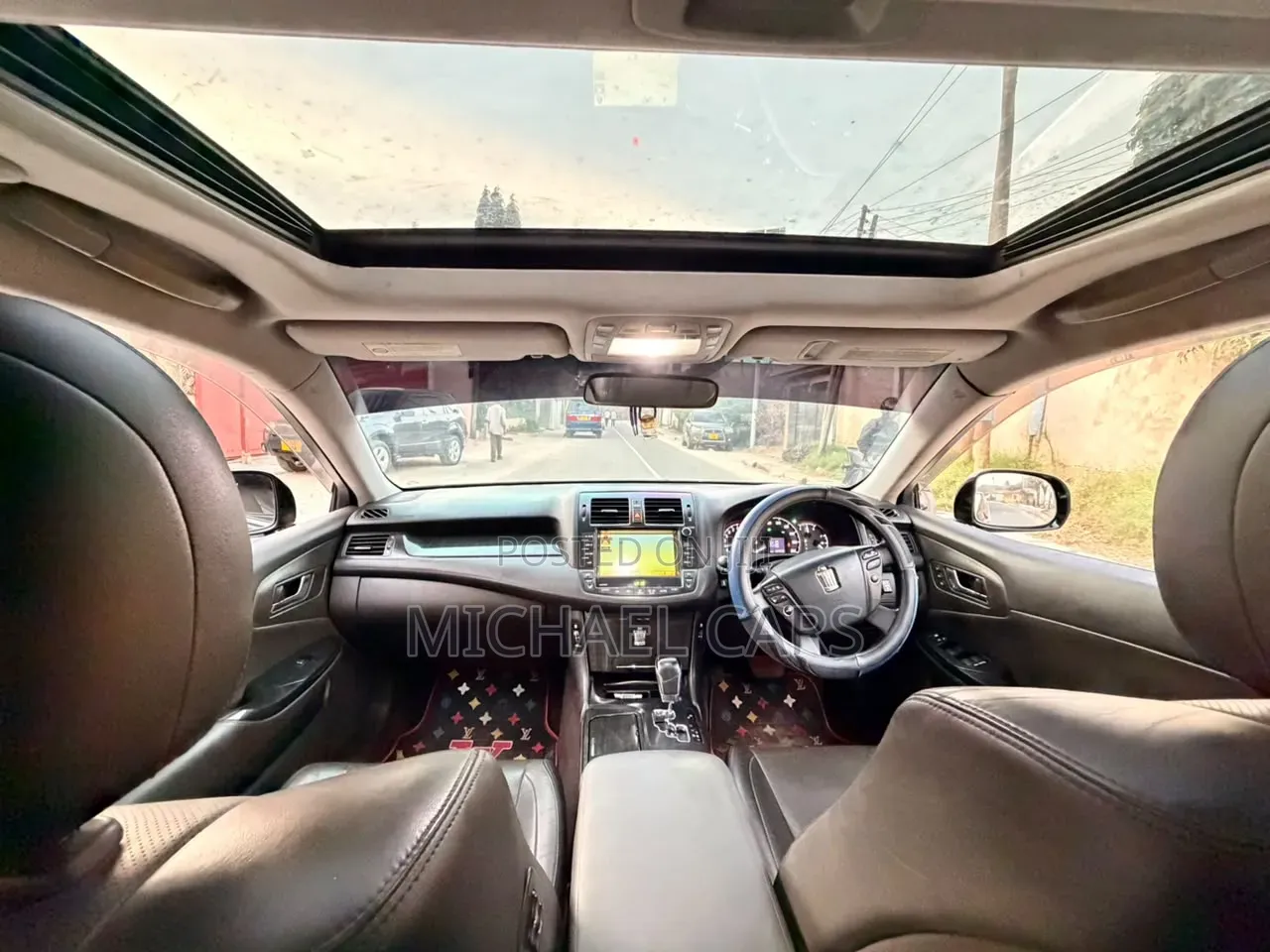 Toyota Crown 2009 Black