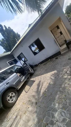 3bdrm Bungalow in Simu 2000, Sinza for rent