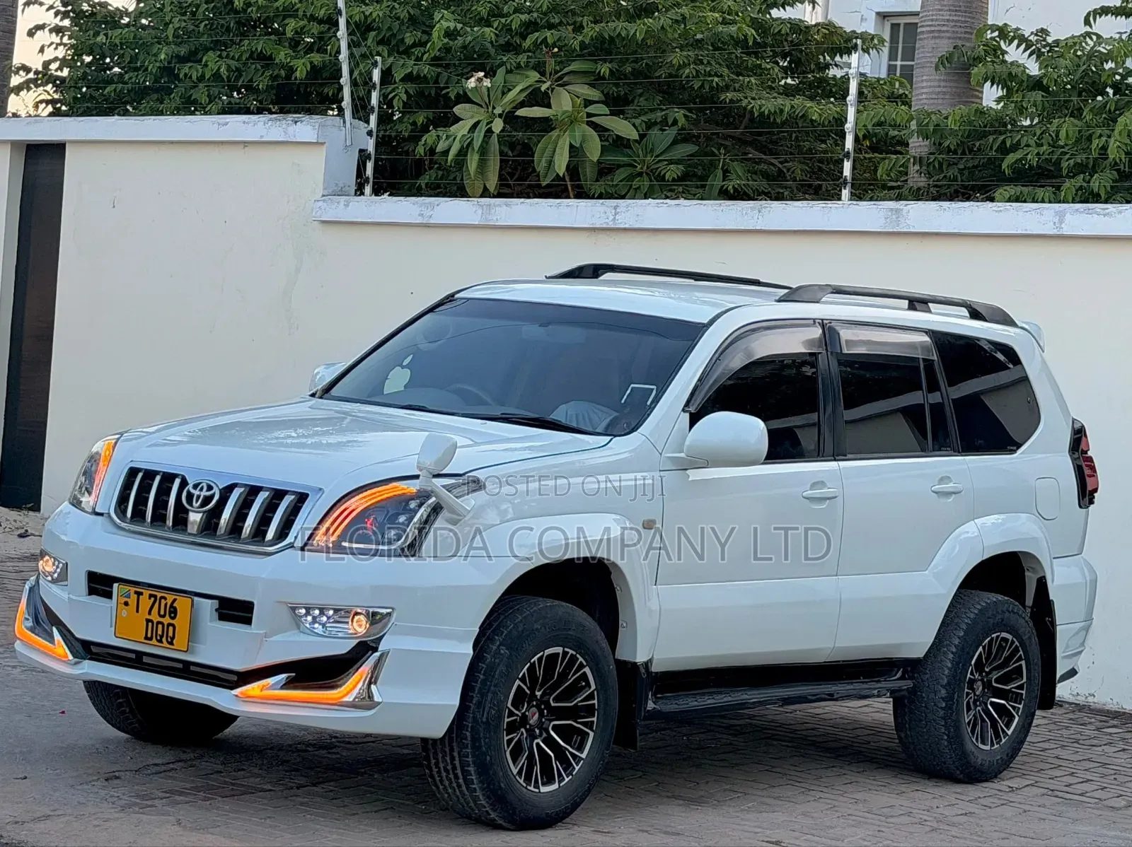 Toyota Land Cruiser Prado 2007 White