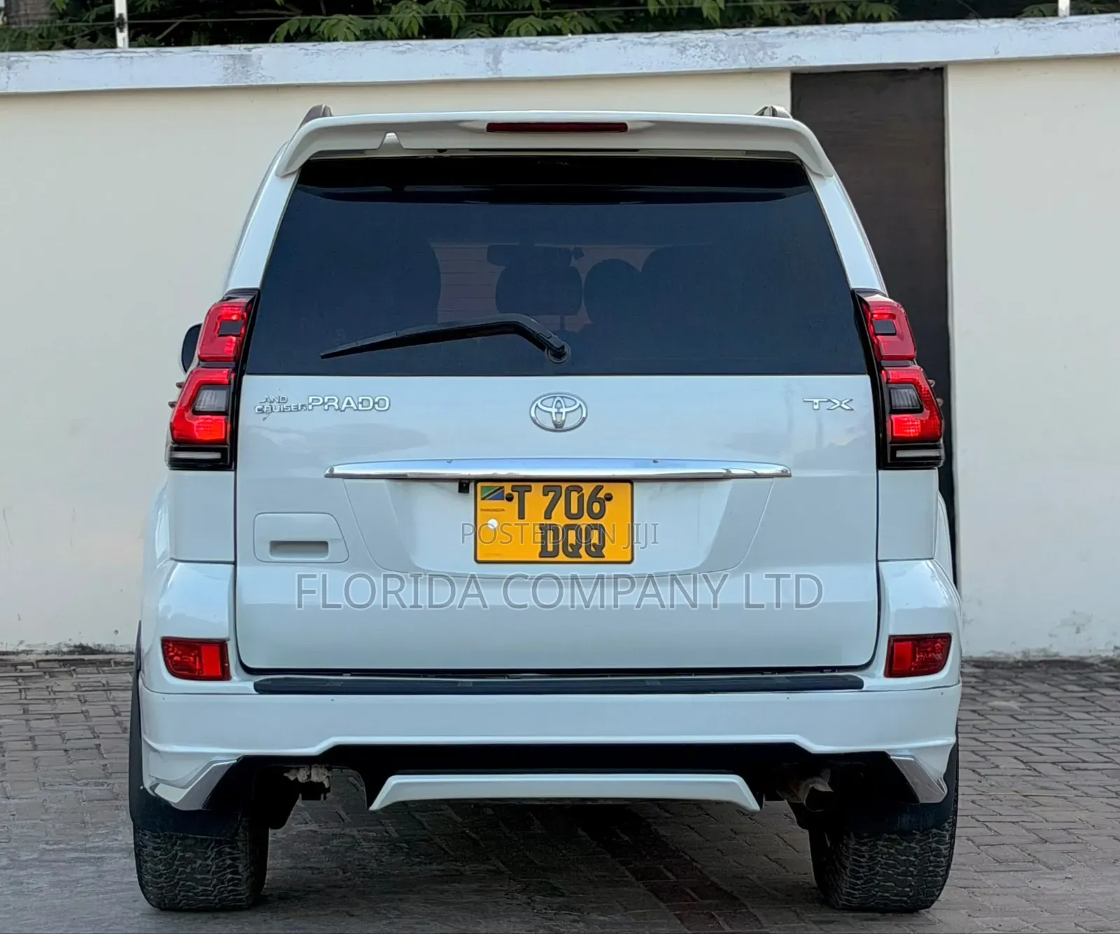 Toyota Land Cruiser Prado 2007 White