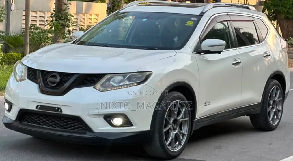 Nissan X-Trail 2015 White