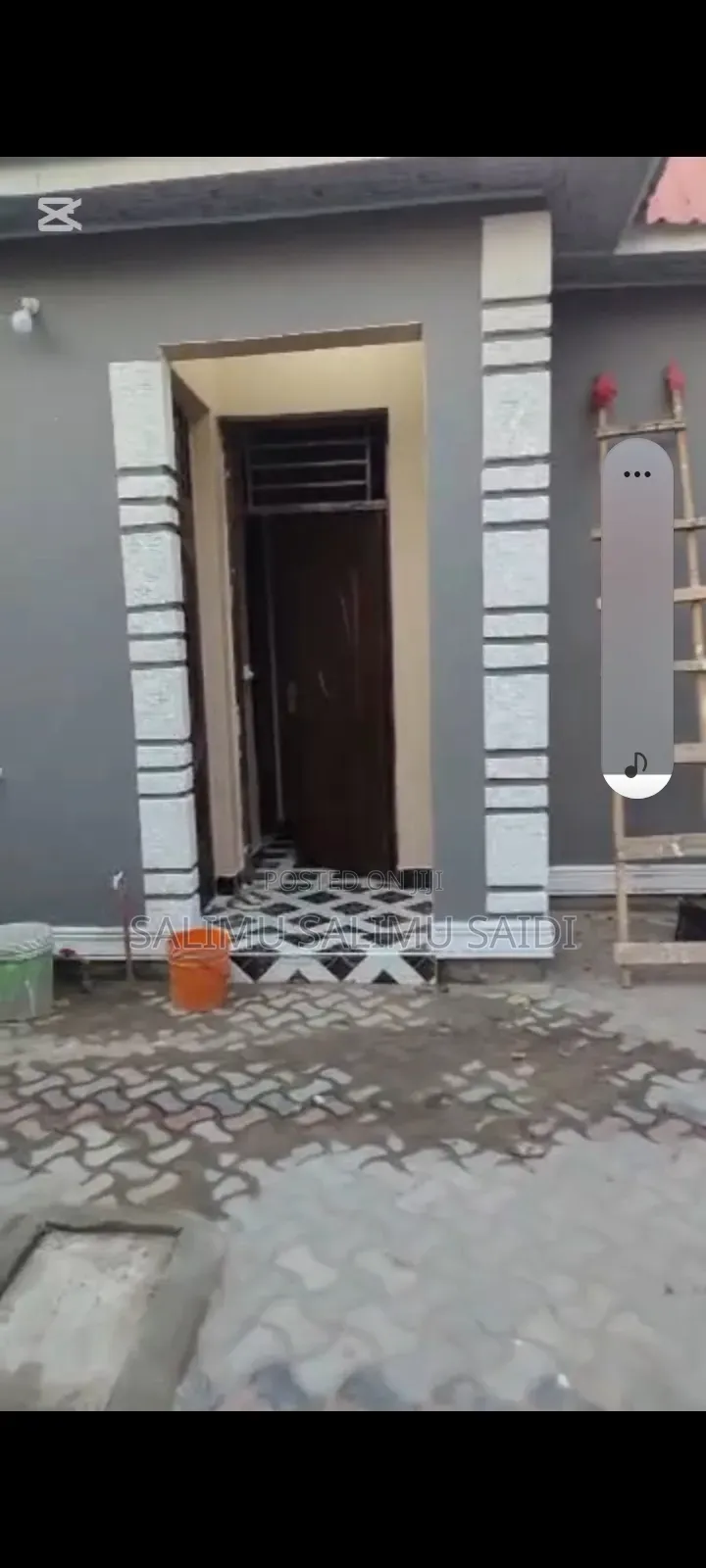 Furnished 8bdrm Duplex in Kwamkongo, Chamazi for sale