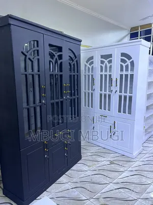 Kabati Kubwa La Vyombo