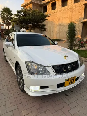 Toyota Crown 2009 White