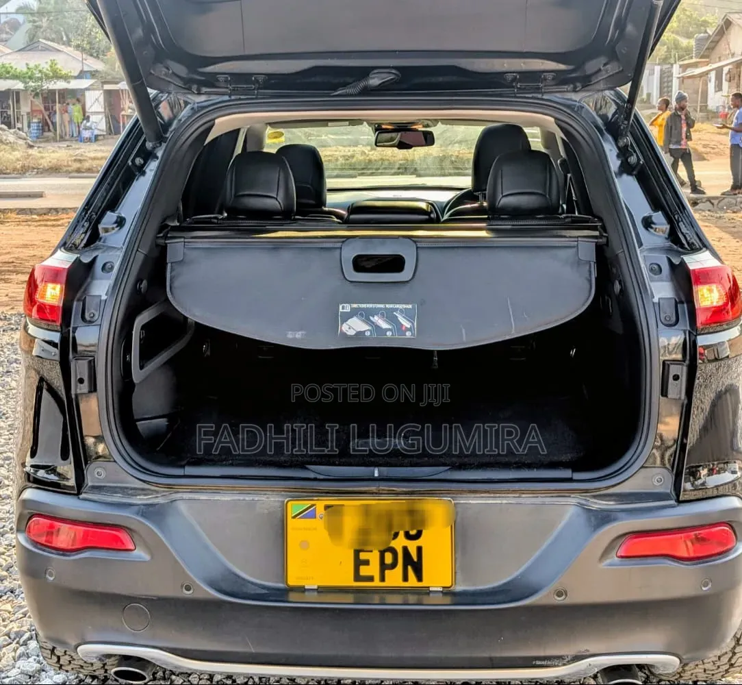 Jeep Cherokee 2014 Black