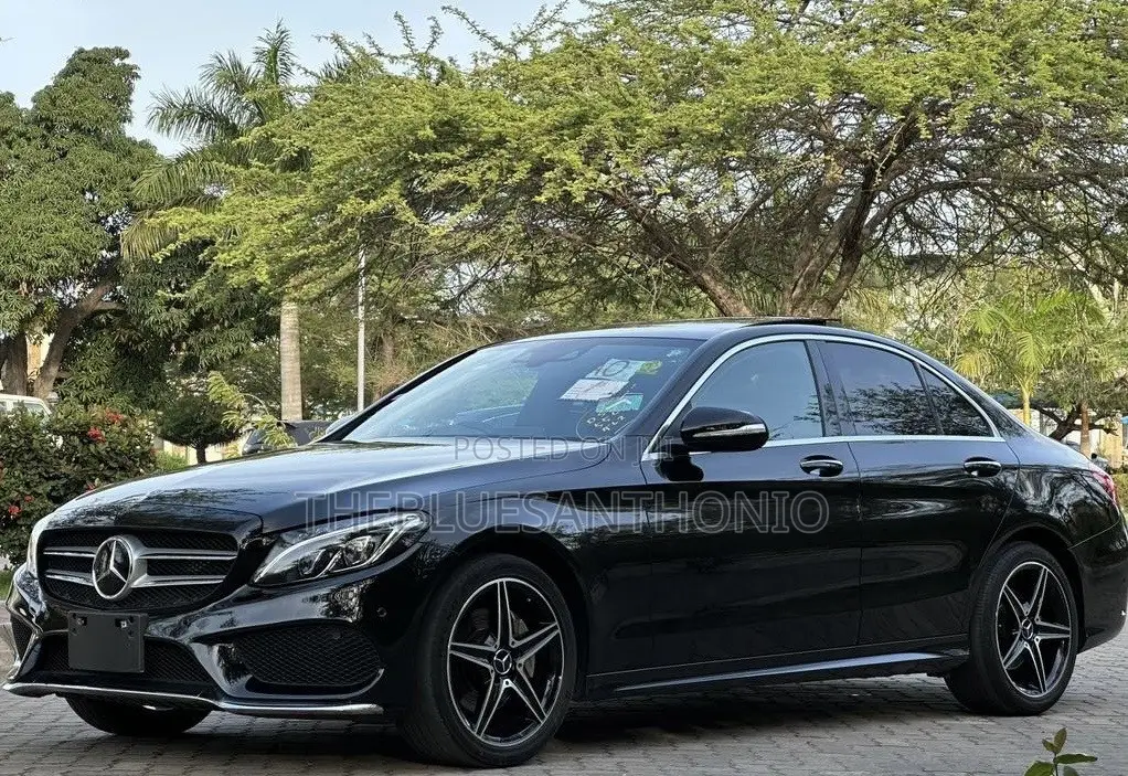Mercedes-Benz C-Class 2016 Black