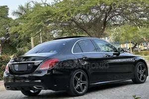 Mercedes-Benz C-Class 2016 Black