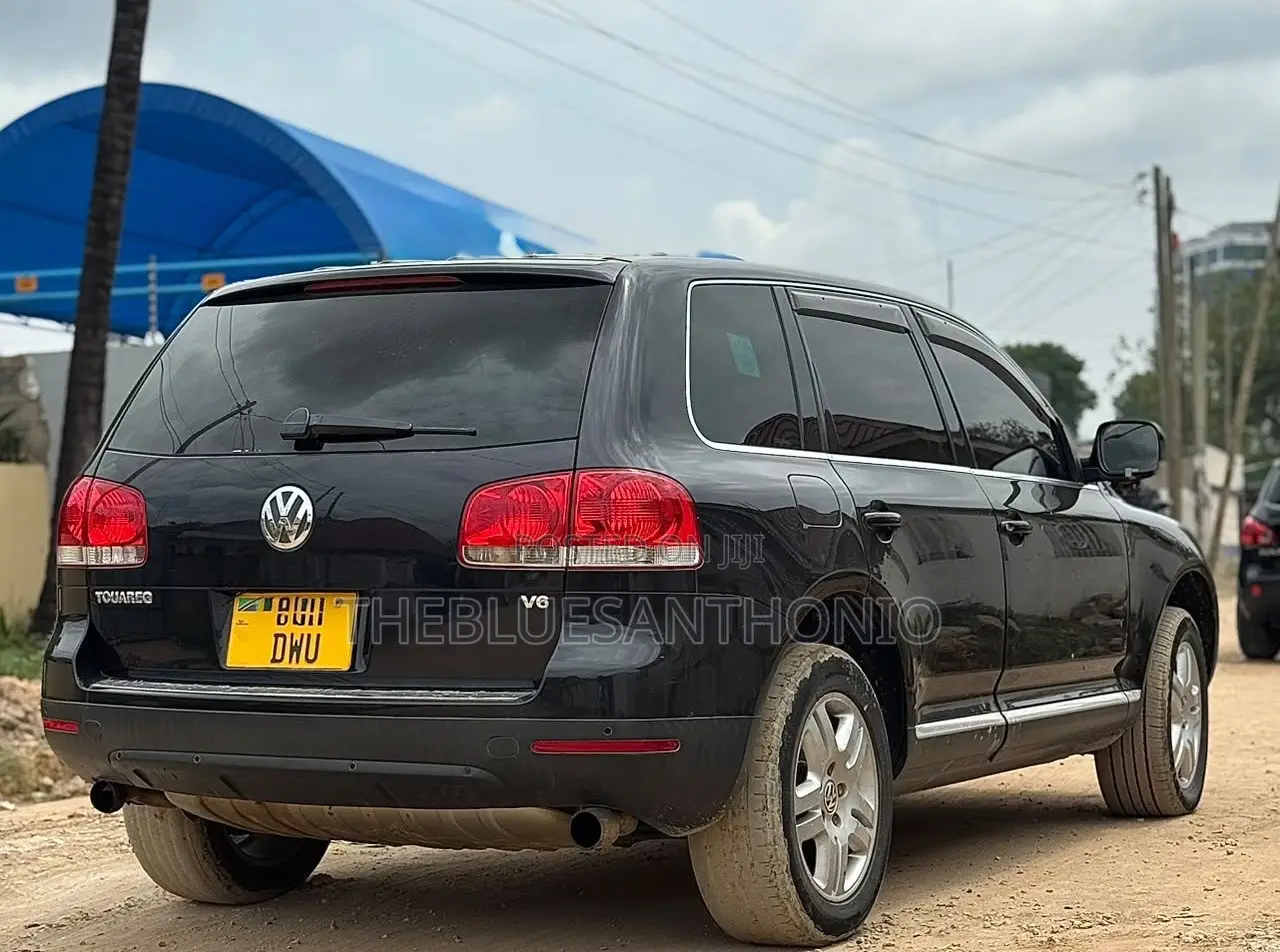 Volkswagen Touareg 2005 Black