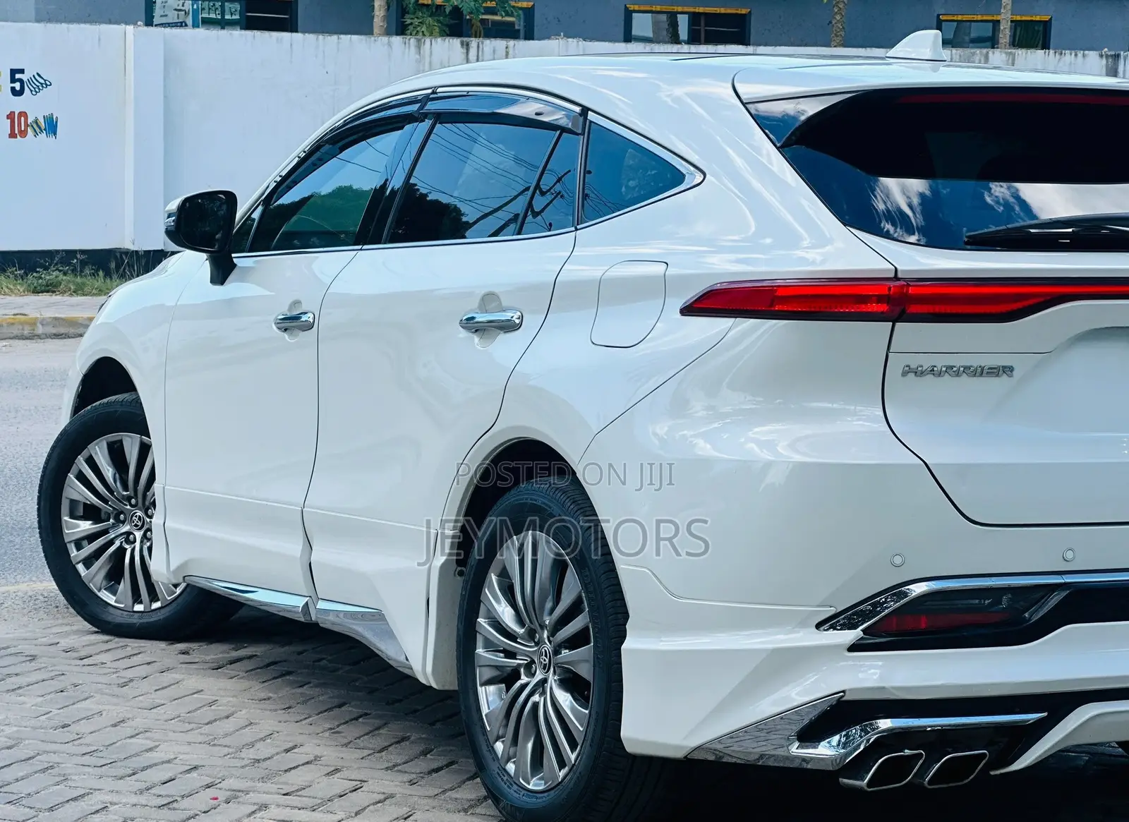 Toyota Harrier 2020 Pearl