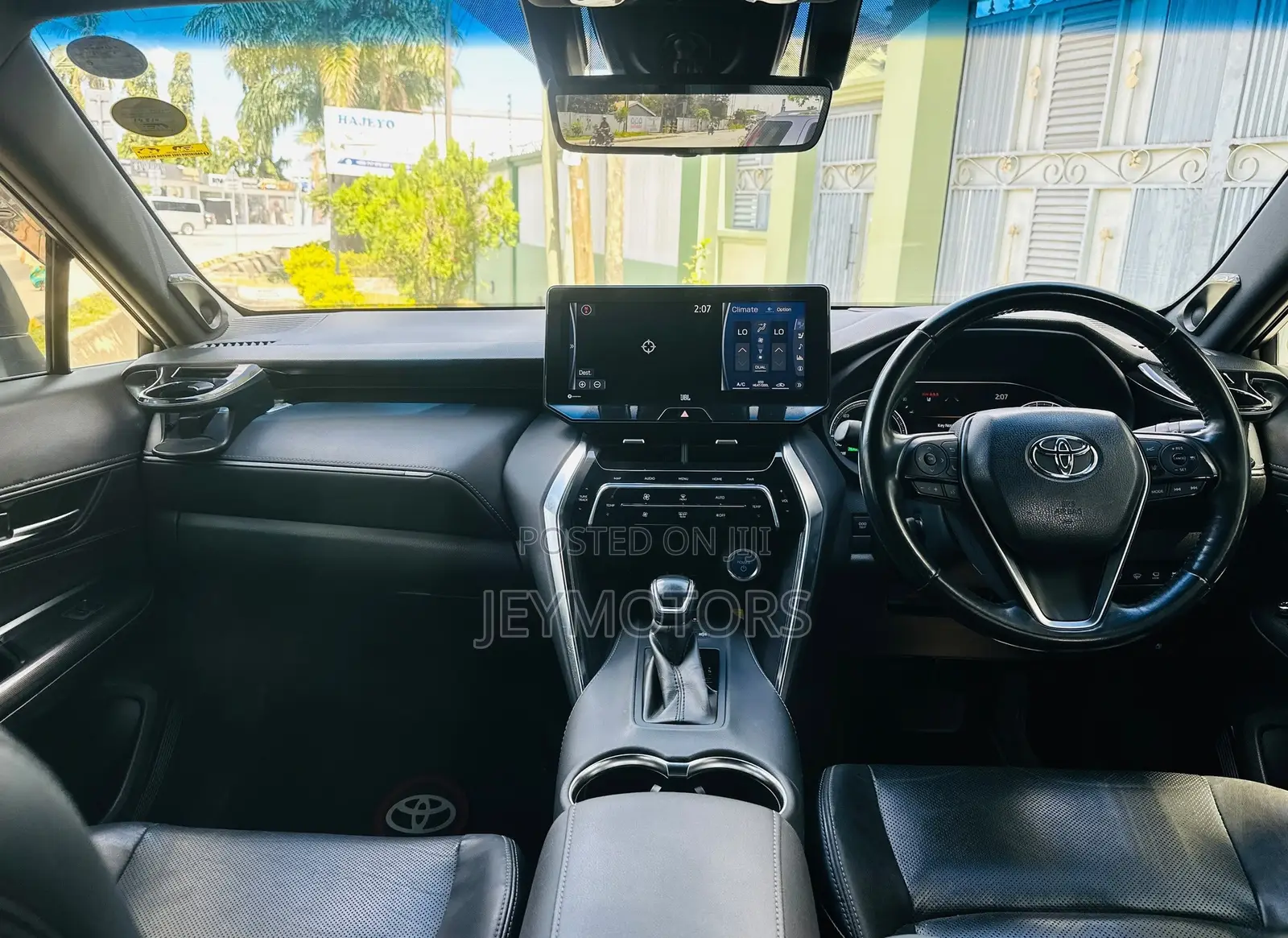 Toyota Harrier 2020 Pearl