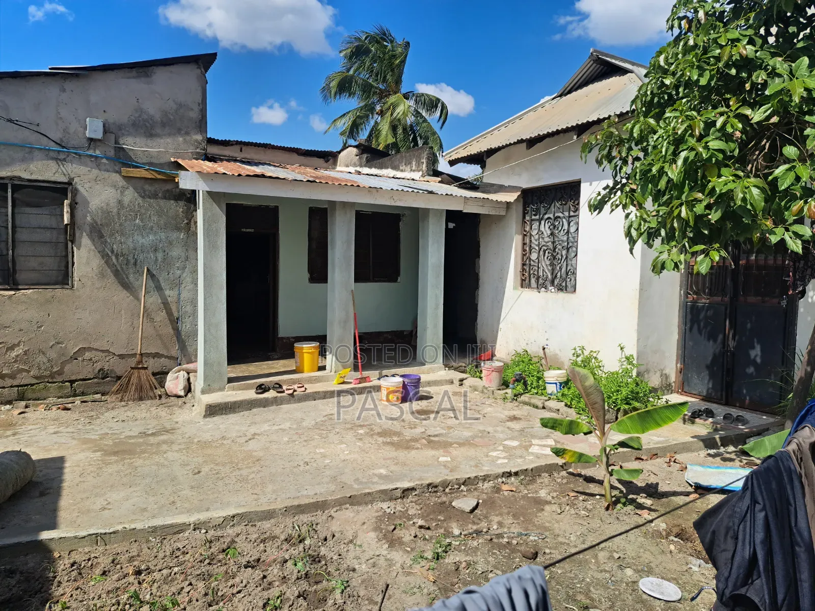 8bdrm Penthouse in Mangushi, Kipawa for sale