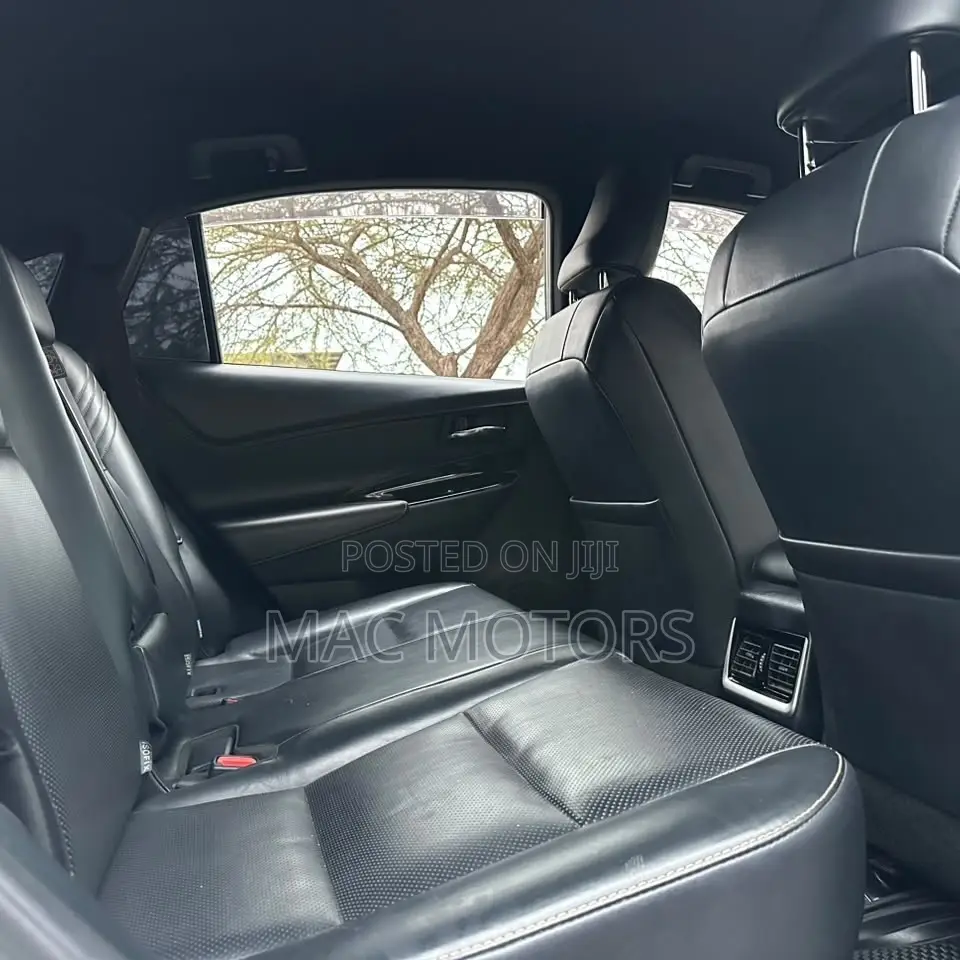 Toyota Harrier 2018 White