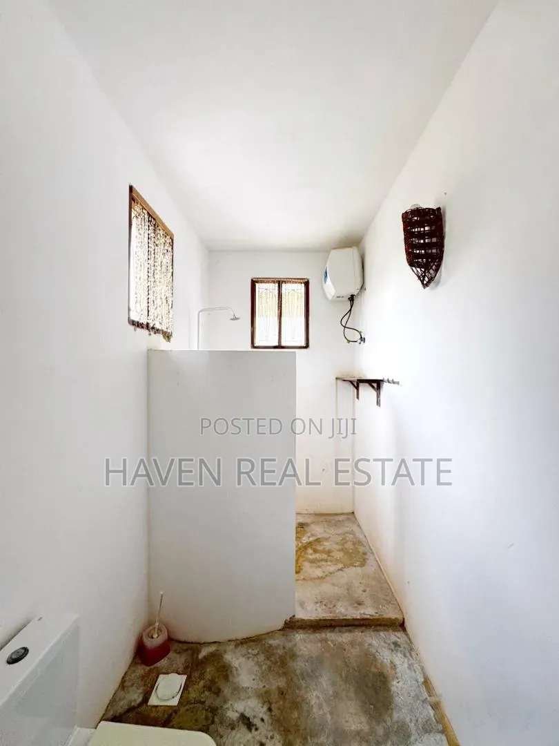 2bdrm Villa in Kati for sale