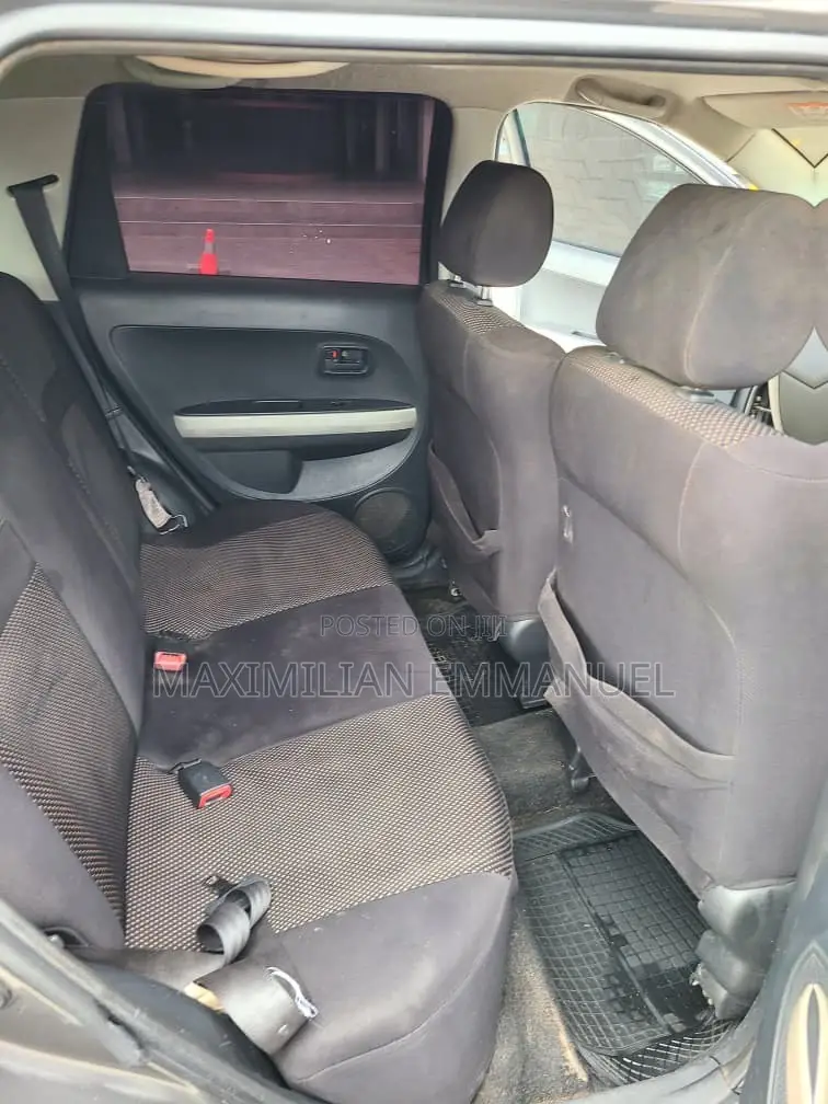 Toyota IST 2005 Gray