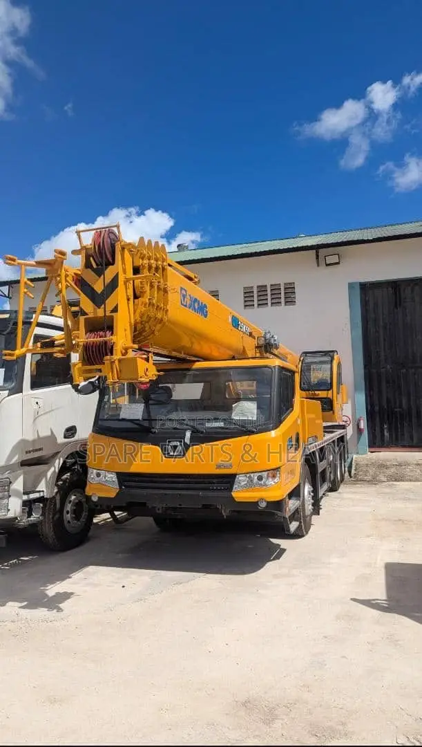 Mobile Truck Crane Xct25l4-Y