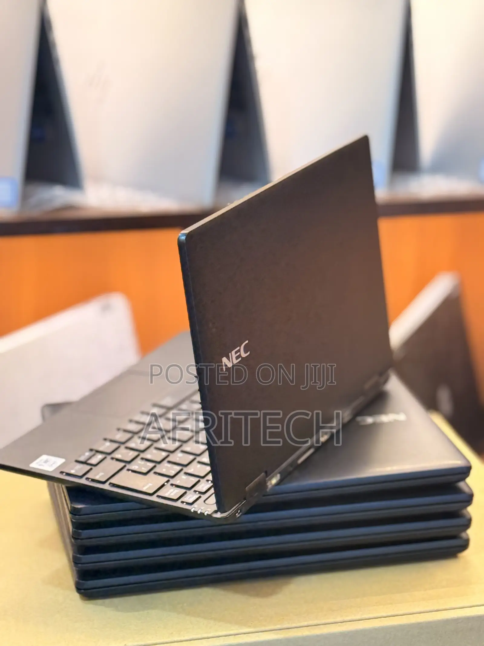 Laptop NEC 8GB Intel Core i5 SSD 128GB