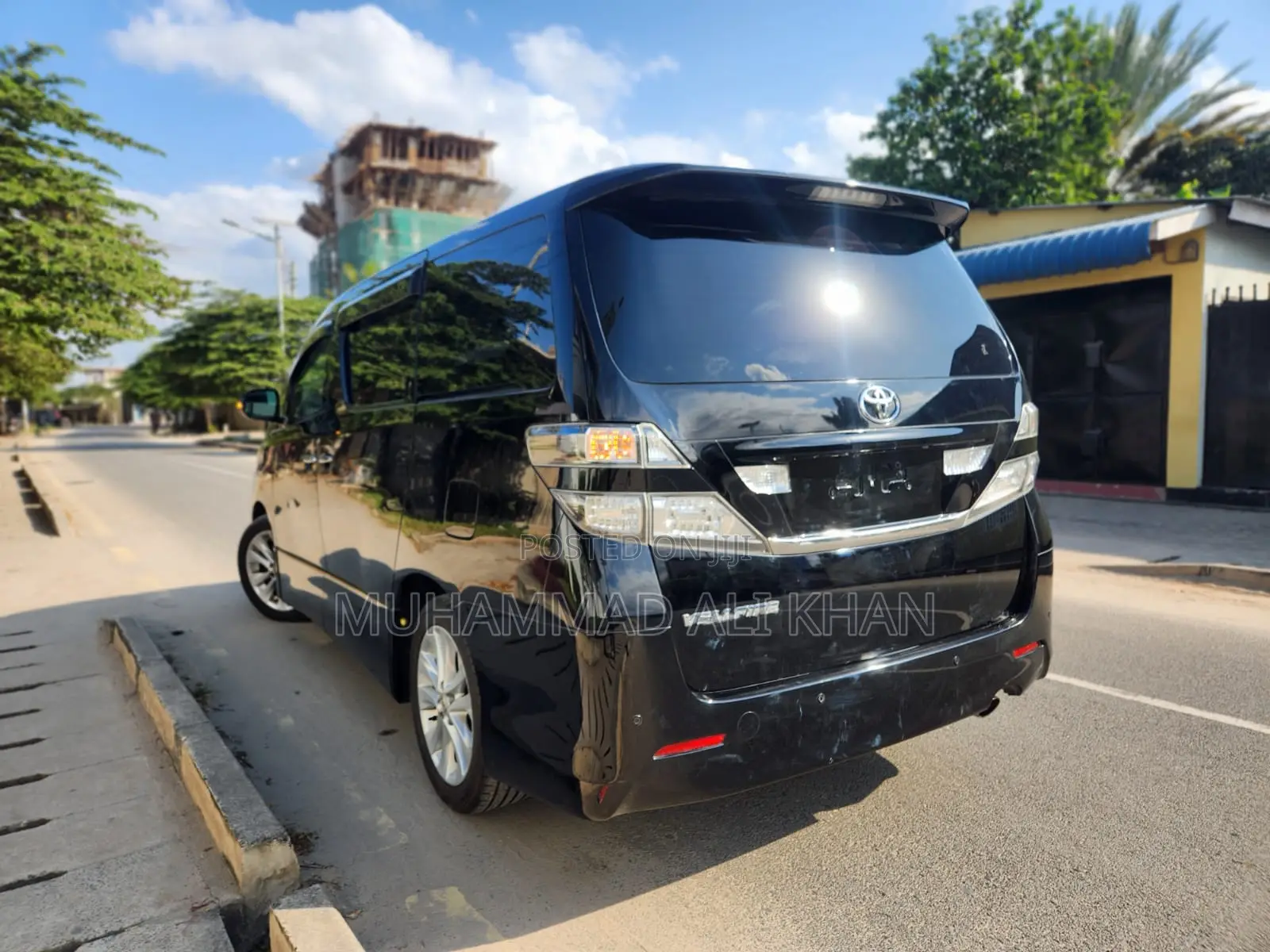Toyota Vellfire V 2.4 4WD 8-Seater 2009 Black