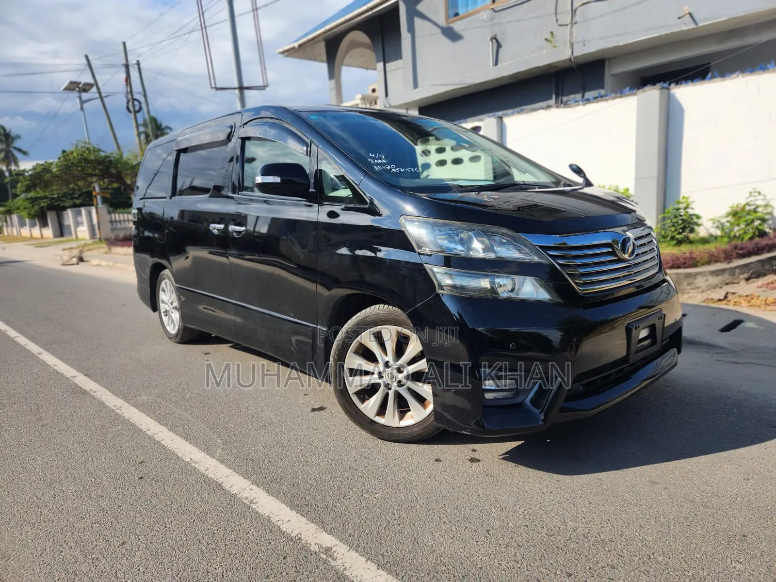 Toyota Vellfire V 2.4 4WD 8-Seater 2009 Black
