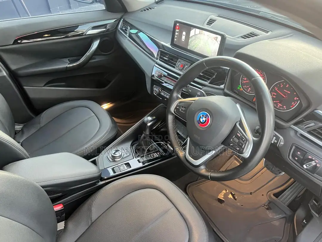 BMW X1 xDrive28i AWD 2016 Gray