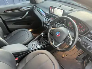 BMW X1 xDrive28i AWD 2016 Gray