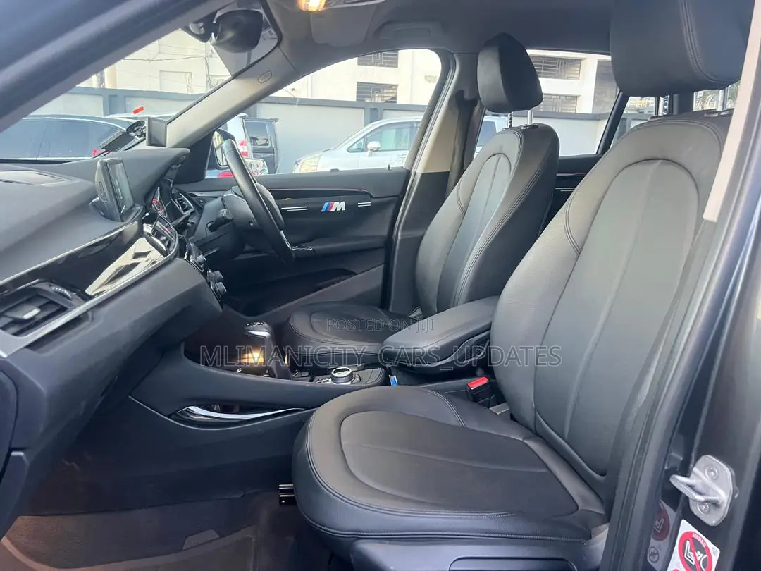 BMW X1 xDrive28i AWD 2016 Gray