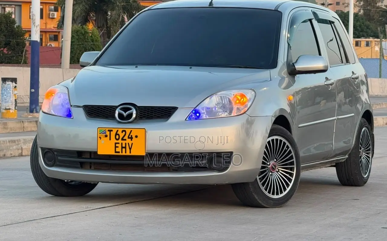 Mazda Demio 2008 Silver