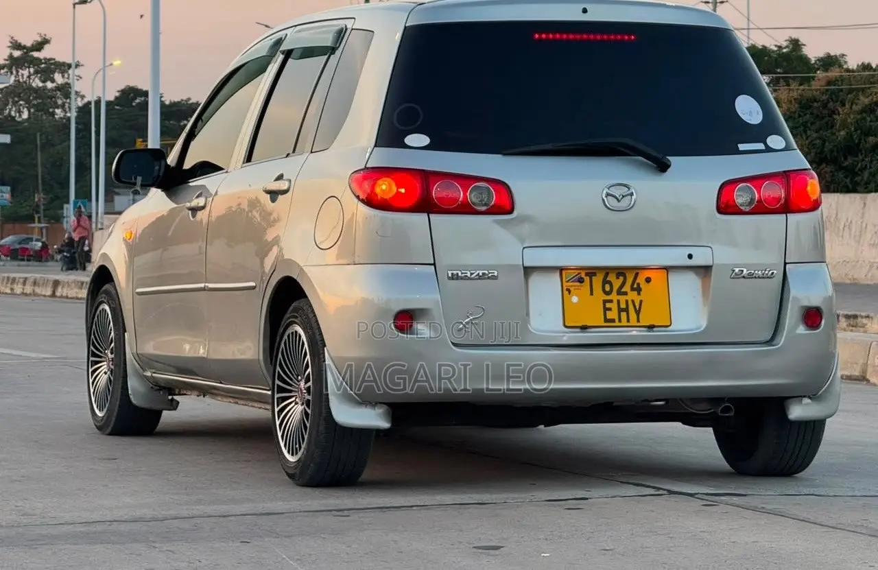 Mazda Demio 2008 Silver