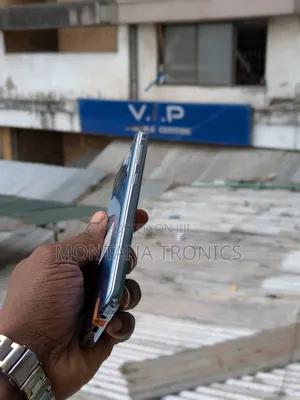 Samsung Galaxy S10 128 GB Blue