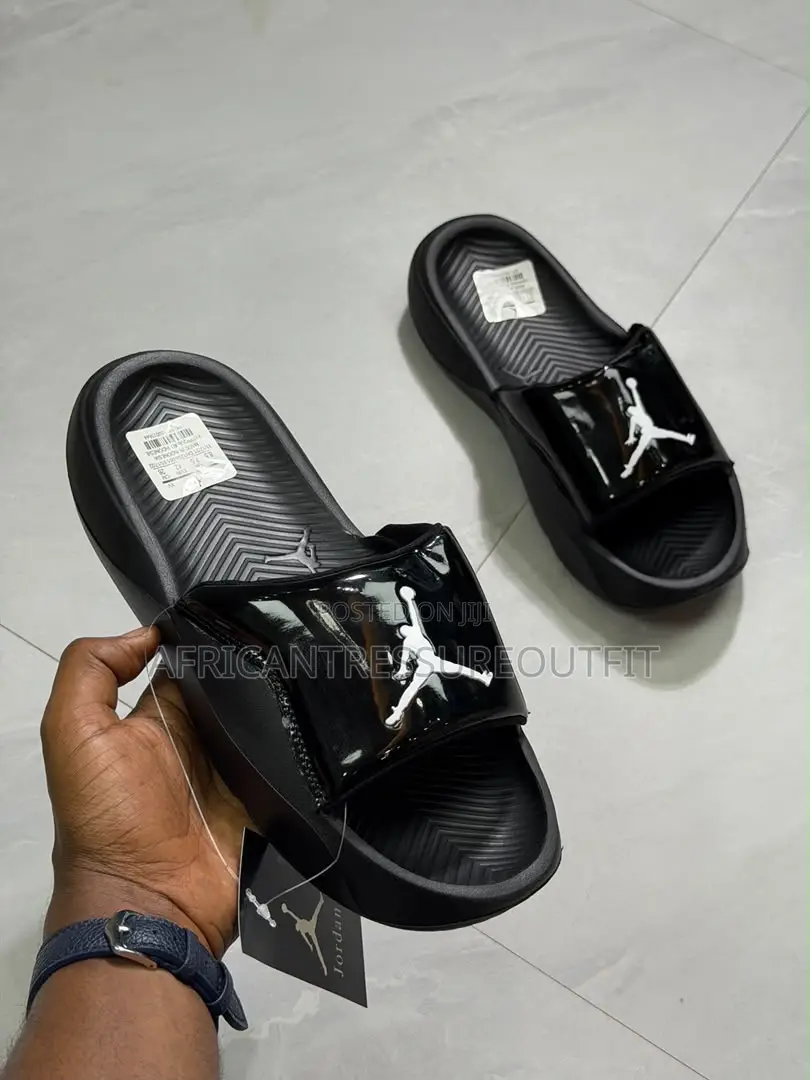 Jordan Break Slides Collection Available