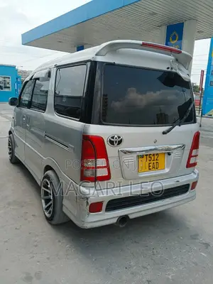 Toyota bB 2008 Silver