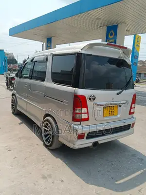 Toyota bB 2008 Silver
