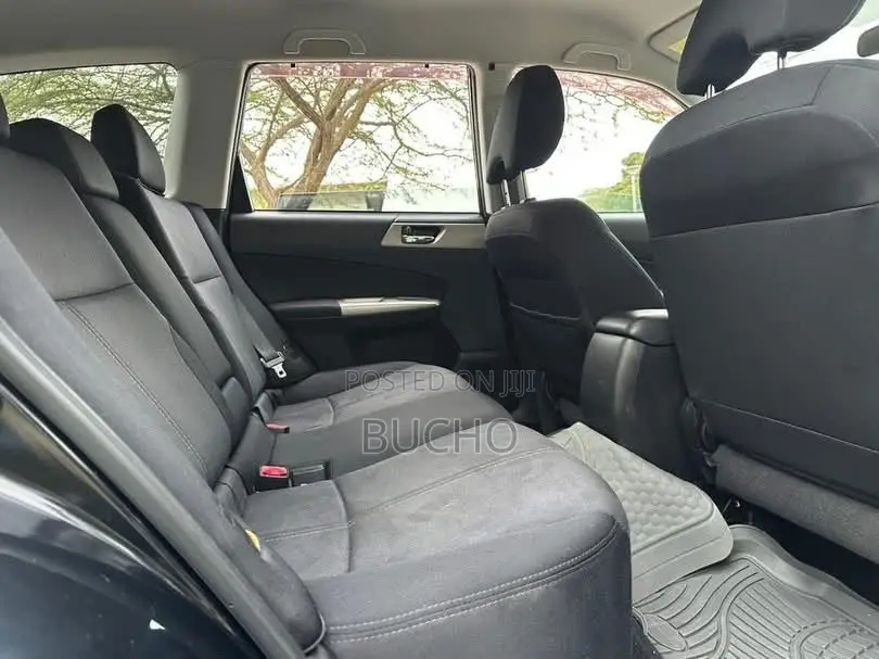 Subaru Forester 2010 Black