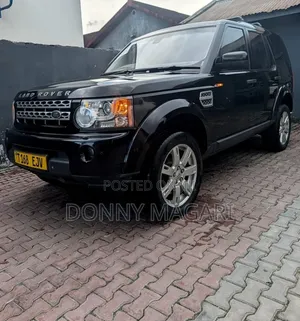 Land Rover Discovery 2014 Black