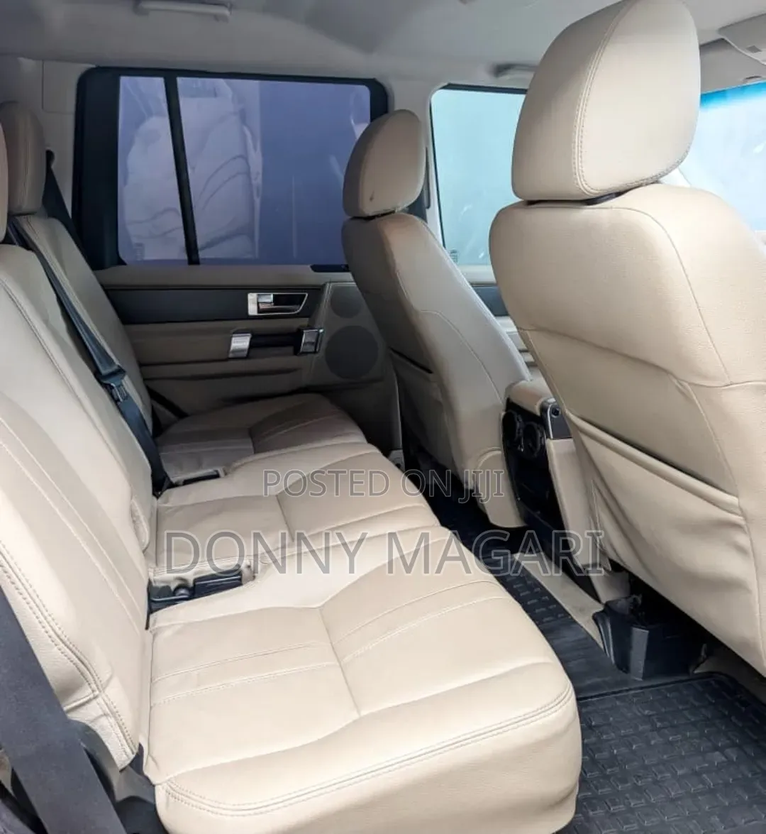 Land Rover Discovery 2014 Black