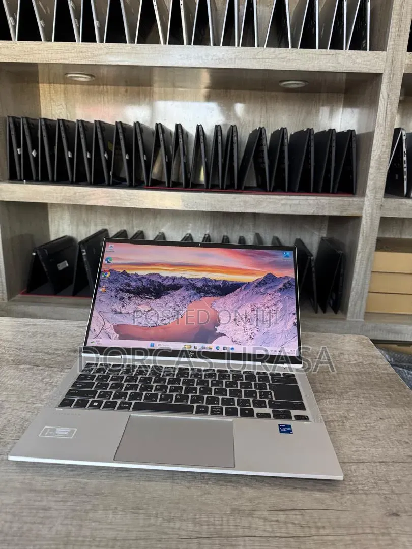Laptop HP EliteBook 1040 G8 16GB Intel Core i7 SSD 512GB