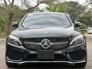 Mercedes-Benz C200 2014 Black