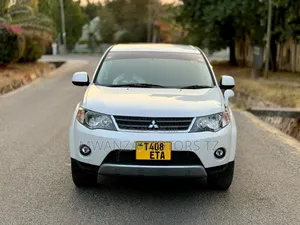 Mitsubishi RVR 2006 White