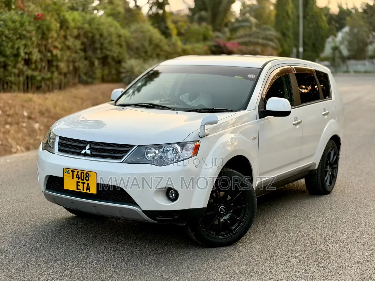 Mitsubishi RVR 2006 White