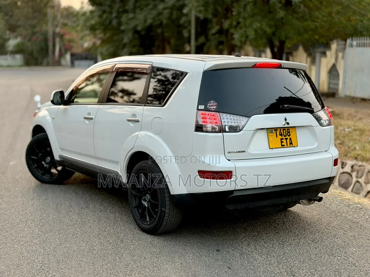 Mitsubishi RVR 2006 White