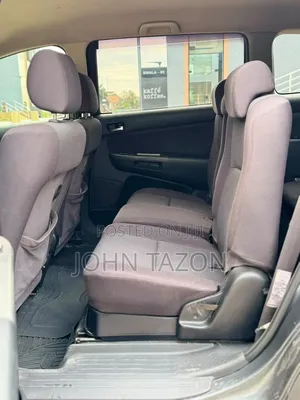 Toyota Wish 2004 Gray
