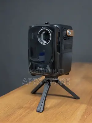 Umiio Q1 Portable Projector