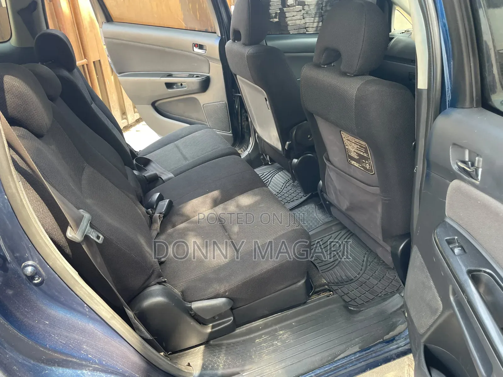 Toyota Wish 2005 Blue
