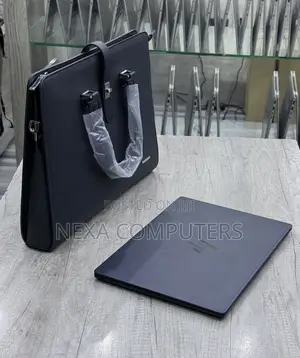New HP Elitebook Ultra G1i 32GB Qualcomm Snapdragon X Elite SSD 512GB