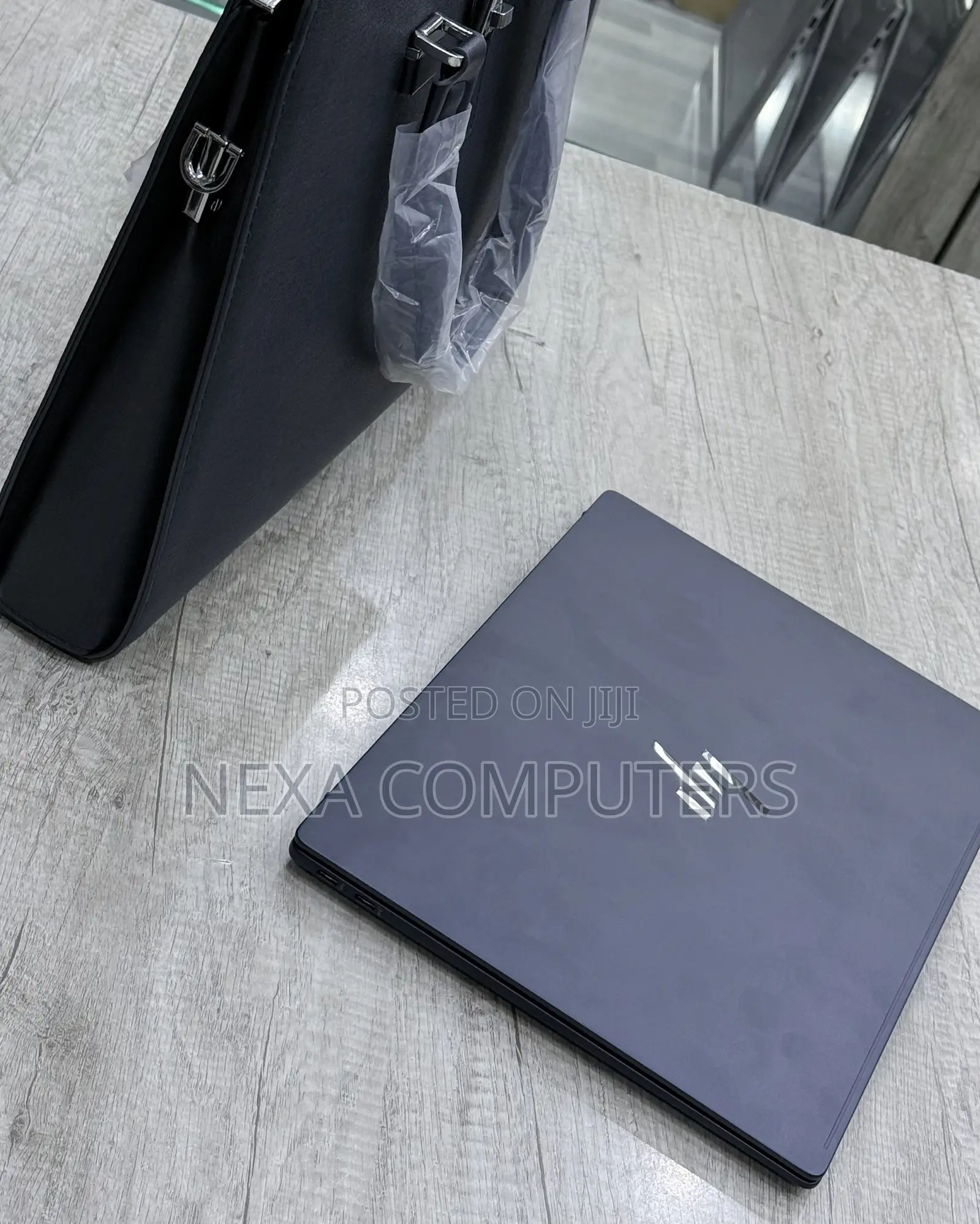 New HP Elitebook Ultra G1i 32GB Qualcomm Snapdragon X Elite SSD 512GB