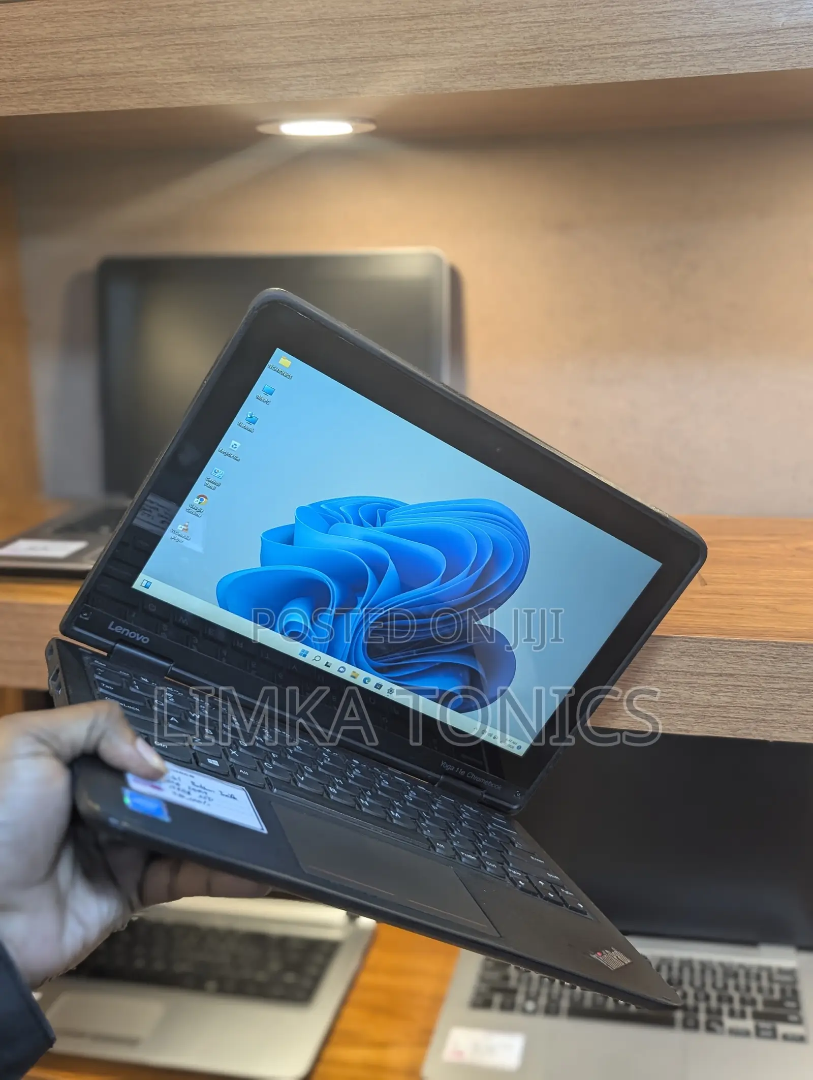New Laptop Lenovo Yoga 11e 8GB Intel Pentium SSD 128GB