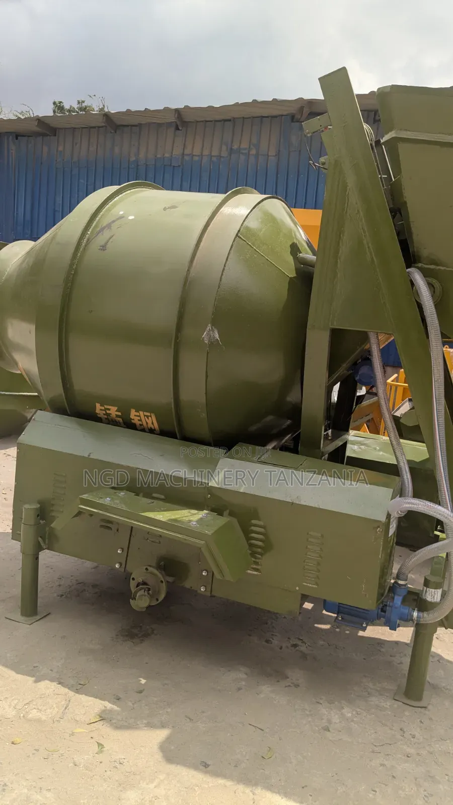 Electric Concrete Mixer 700L